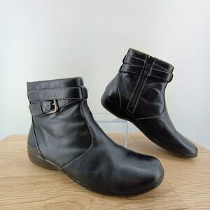 Azaleia Force Womens 8 Black Leather Ankle Bootie Flat Shoes Side Zip With Box